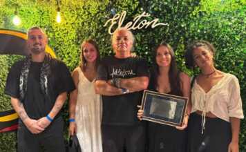 La Fundación Universitaria recibió una distinción especial en los Premios Carlos 2026