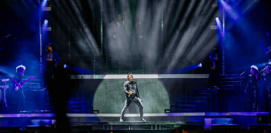 El idilio sigue intacto: Chayanne hizo delirar a una multitud en el Monumental de Alta Córdoba