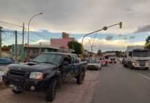 Accidente en Carlos Paz: una mujer sufrió lesiones en un choque en barrio Villa Domínguez