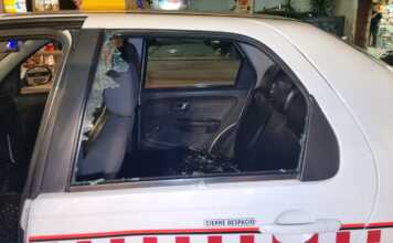 Escándalo y violencia en el centro de Carlos Paz: un taxista y su pasajero terminaron detenidos tras una pelea