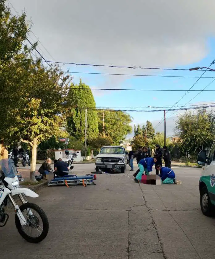 choque moto y camioneta