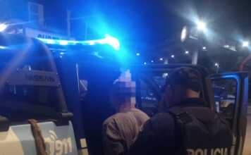 Incendiaron una camioneta en Carlos Paz, huyeron pero fueron detenidos en Estancia Vieja