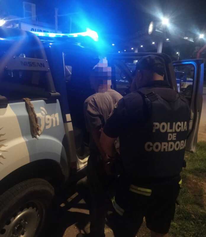 incendieron una camioneta