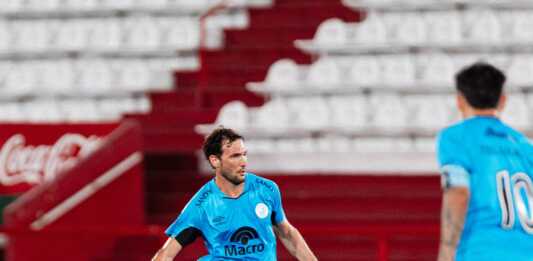 A pesar del golazo del Mudo Vázquez, Belgrano jugó mal y perdió ante Huracán (VIDEO)