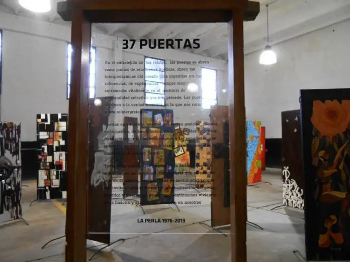 37 puertas