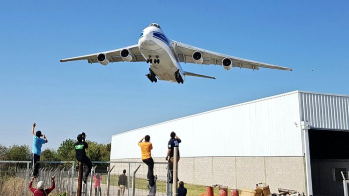 El Antonov 124 en Córdoba