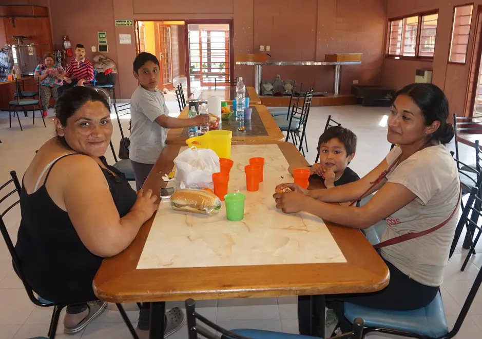 Por el centro de evacuados pasaron unas 60 personas en Cosquín. 