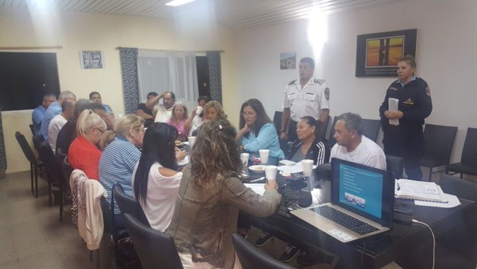 Vecinalistas y policía se reunieron para tratar la inseguridad