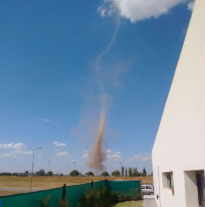 El torbellino captado por las cámaras