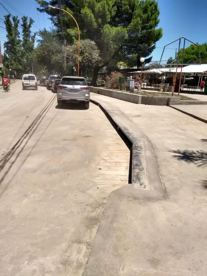 48415914_1734409809996413_4632643161024364544_n