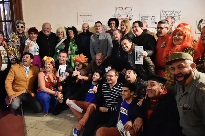 LANZAMIENTO PENSARCON HUMOR 2019 4