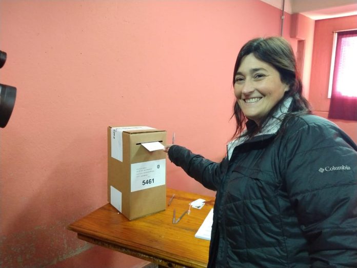Mariana Caserio Vota - elecciones municipales 2019