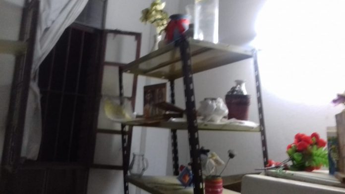 D8027DD4-4E51-4078-A0A9-0044BF00E10D