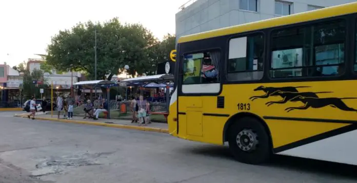 transporte urbano colectivo costanera oeste bernardo d elia si