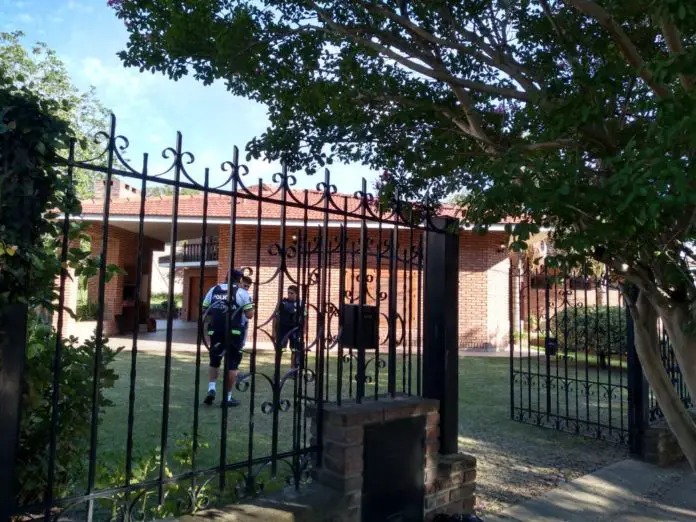 120e04d8-66be-41b6-8588-6365d254e2d0