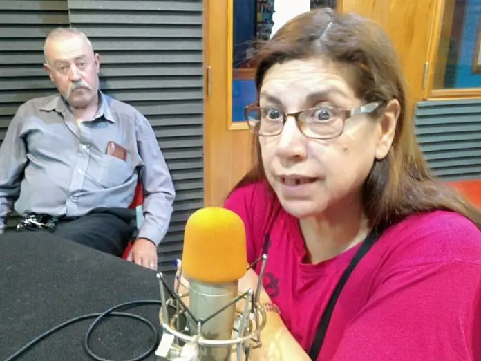 Silvia Suárez junto a Prinio