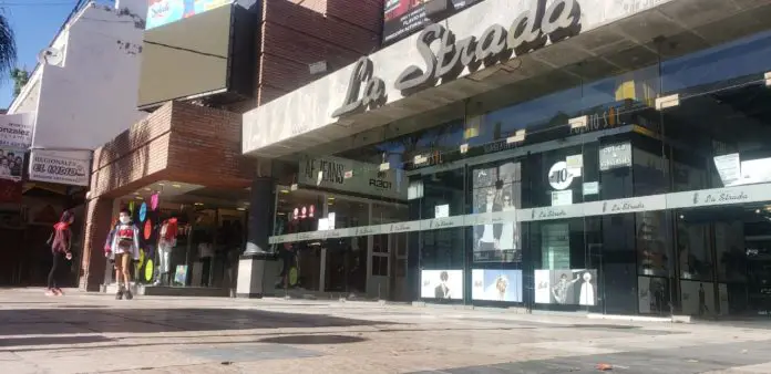 Strada negocios comercios centro