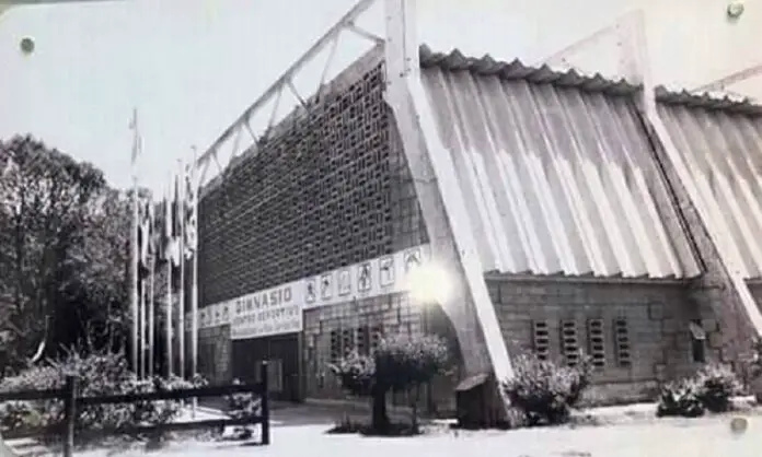poli construcc