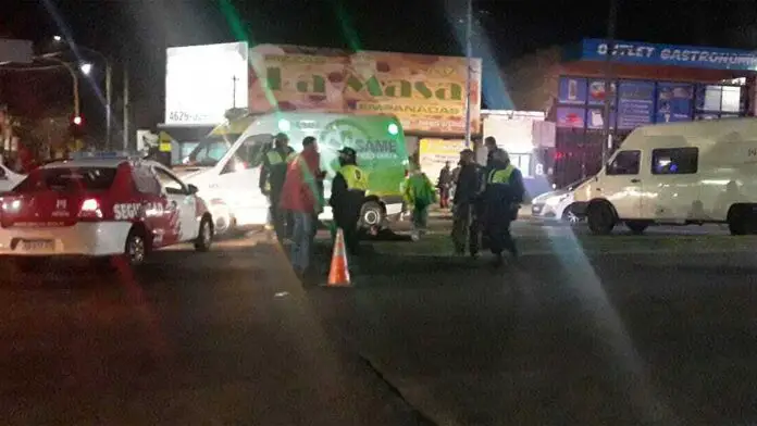 policia y hermano