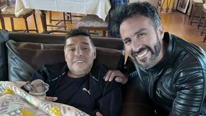 maradona y firma