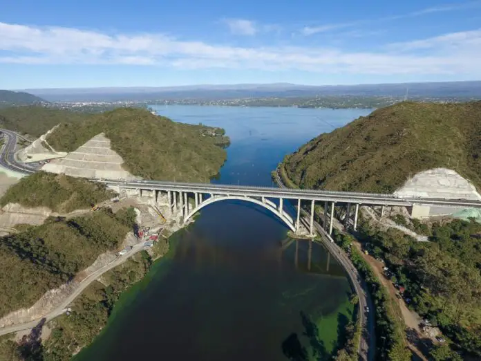 Puente-José-Manuel-de-la-Sota-1