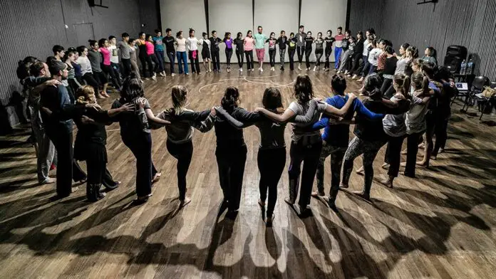 6089a46ab46c0_1004x565