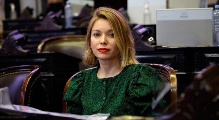 estevanez_1611271088