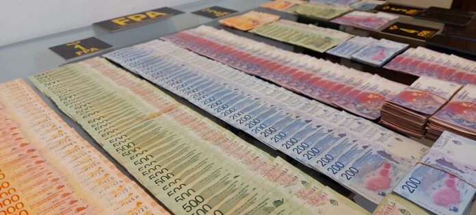 dinero