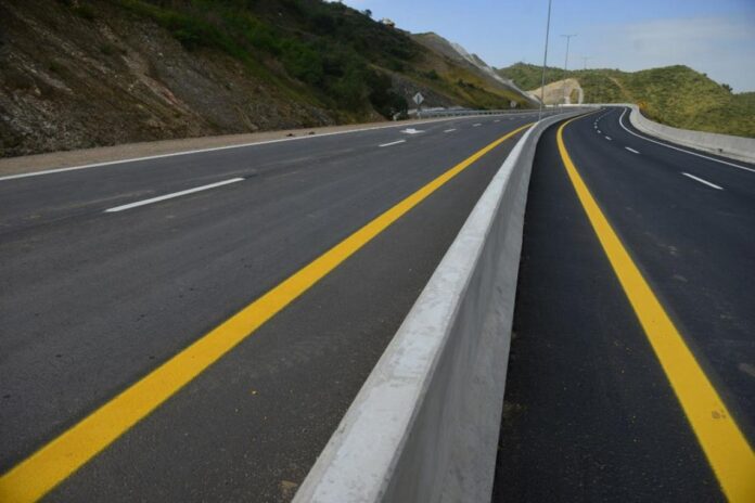 0713774a-733b-463f-bd5a-e67fbcc9d68d_large