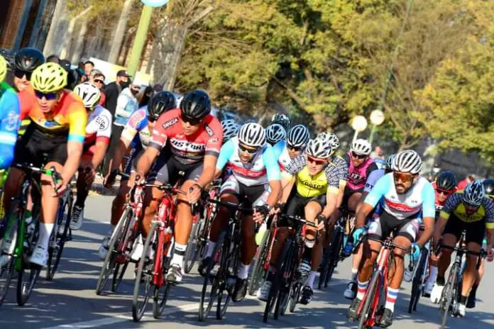 carrera corte