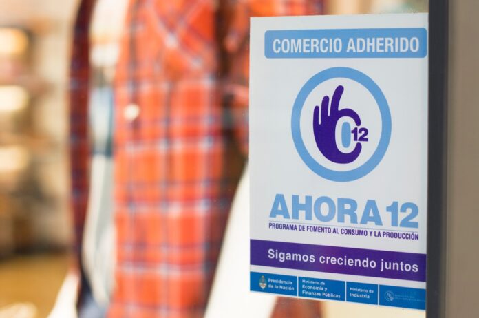 ahora-12