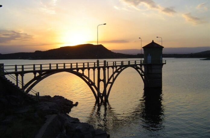 embalse-imagen-1280x960-759x500