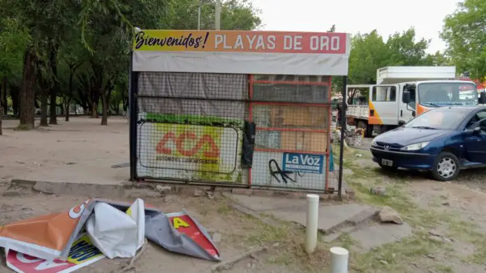 puesto playas2