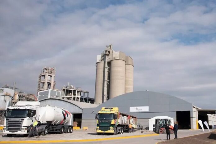 B7HDSDKZBRDI7MLG37HMB77RZ4