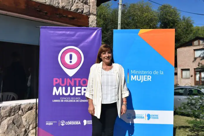 Cicerone en punto mujer Cuesta blanca