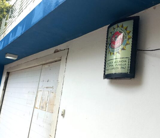 Batalla campal en el centro de Carlos Paz con facas y punzones