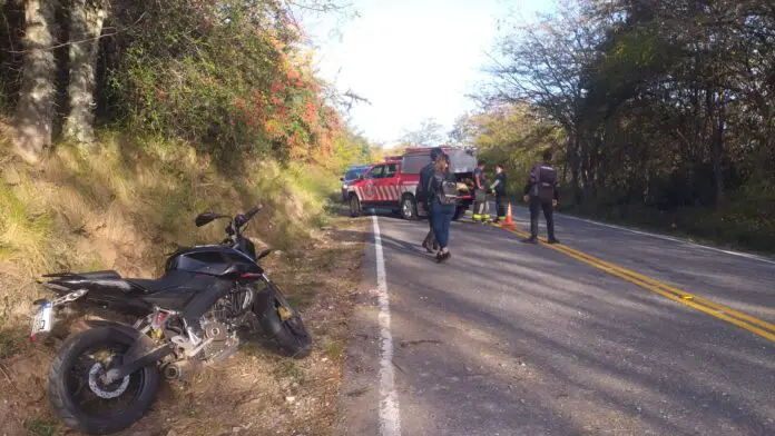 accidentado moto cuest blanca