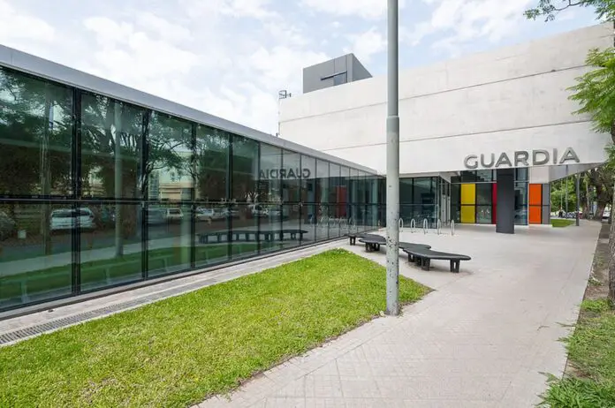 454878_hospital_carra