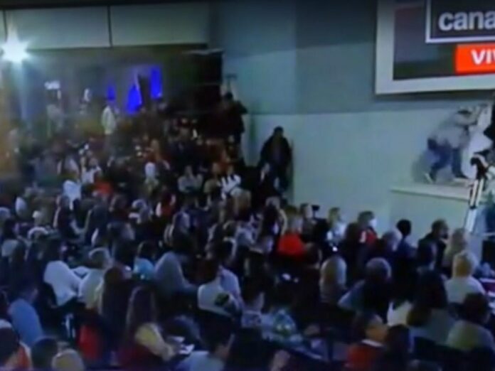 IGLESIA-ARMA-