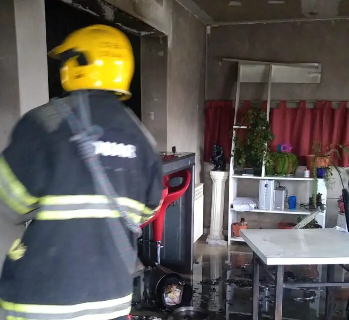bomberoshoy