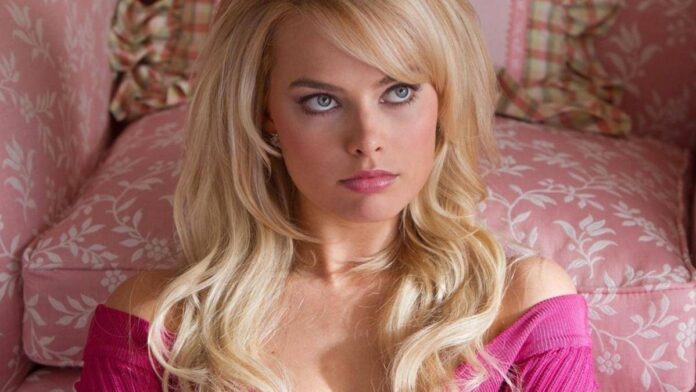 margot-robbie-protagonista-pelicula-muneca-barbie