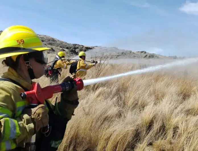 capacitación bomberos icho cruz
