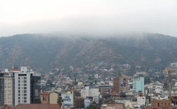 Continúan las lluvias y el frío: cuándo mejorará el tiempo en Carlos Paz