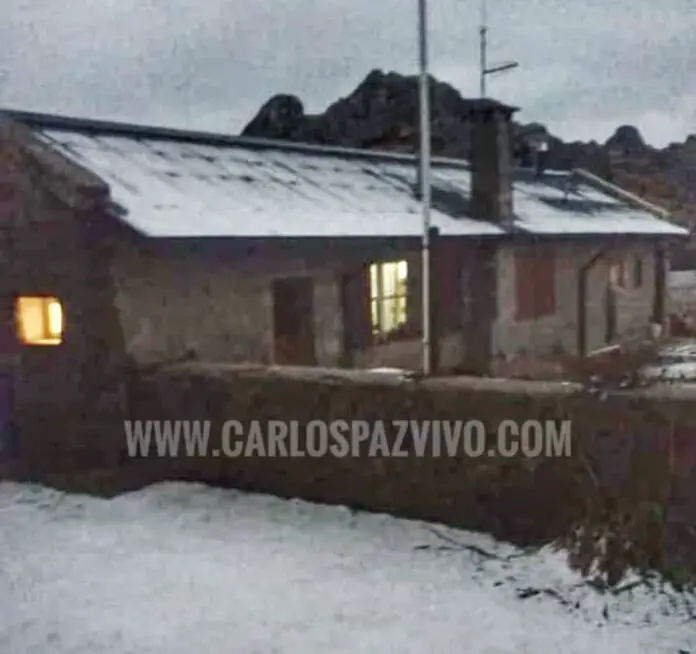 nieve-en-achala-04-08-22-foto02