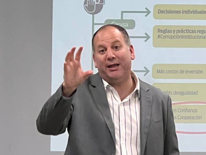 296730114_10228580135034074_6810903071944366702_n