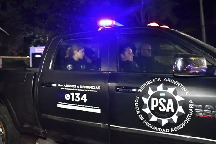 Brenda Uliarte a la salida de tribunales