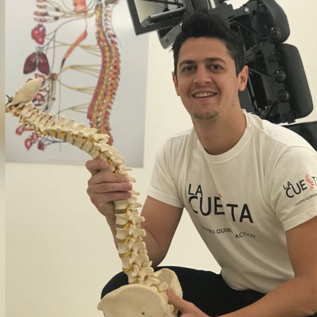 Eduardo Testa, quiropráctico de Carlos Paz