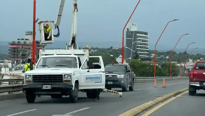 corte puente uruguay recambio de luminarias