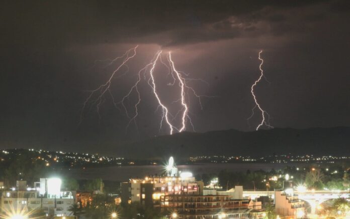 rayos carlos paz