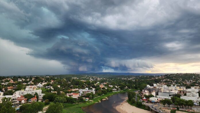 tormenta-carlos-paz-22-01-23